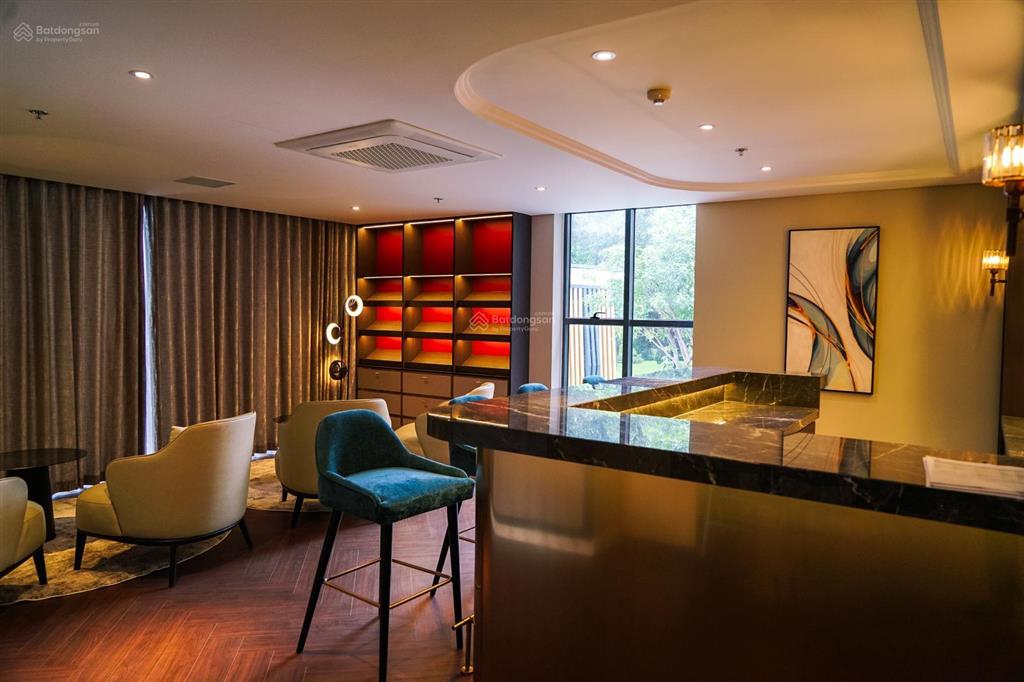 Bán căn hộ 2 phòng ngủ 96m2 tại phân khu diamond centery