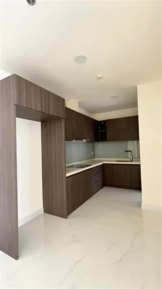 Bán căn hộ 2 phòng ngủ 96m2 tại phân khu diamond centery