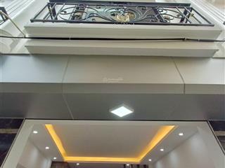 Nhà gần ngay vành đai 4  ô tô đỗ gần  s 32m2  trước nhà thoáng vĩnh viễn  nhà 3 mặt thoáng