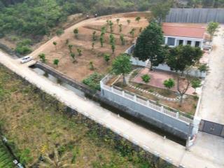 Bán 400m2 đất đô thị phường tùng thiện, sát tỉnh lộ, sát hồ, mặt tiền rộng giá cực rẻ