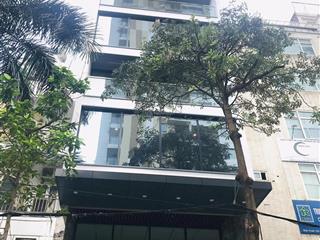 Cho thuê tòa nhà hoàng quốc việt, cầu giấy 80 mét 7 tầng thông sàn thang máy mới đẹp