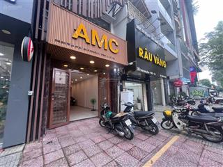 Nhà mặt tiền đẹp trần hưng đạo, q1 ngay trung tâm quận 1 chỉ 70tr/tháng.  0836 646 ***