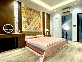 Bán gấp nhà xây mới 5 tầng 7,9 tỷ, 34m2 nội thất xa hoa tại yên hòa, cầu giấy, hà nội