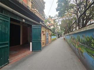 Bán nhà riêng tại phố đặng thùy trâm, 22 tỷ, 65 m2, hàng hiếm ở cầu giấy, ôtô tránh khu phân lô