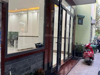 (cực sốc) giảm 1 tỷ  chỉ còn hơn 6 tỷ  53m2  ngang 5.5m  3 phòng ngủ (1 phòng ngủ trệt)