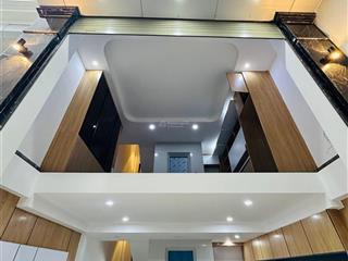 Bán nhà cầu giấy  35m2  thang máy  nhà mới tinh  gần phố