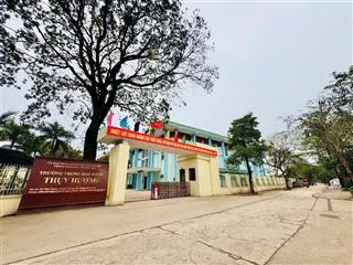 Bán nhanh lô đất 50m2 thụy hương phường chương mỹ giá tốt.  0978 389 ***