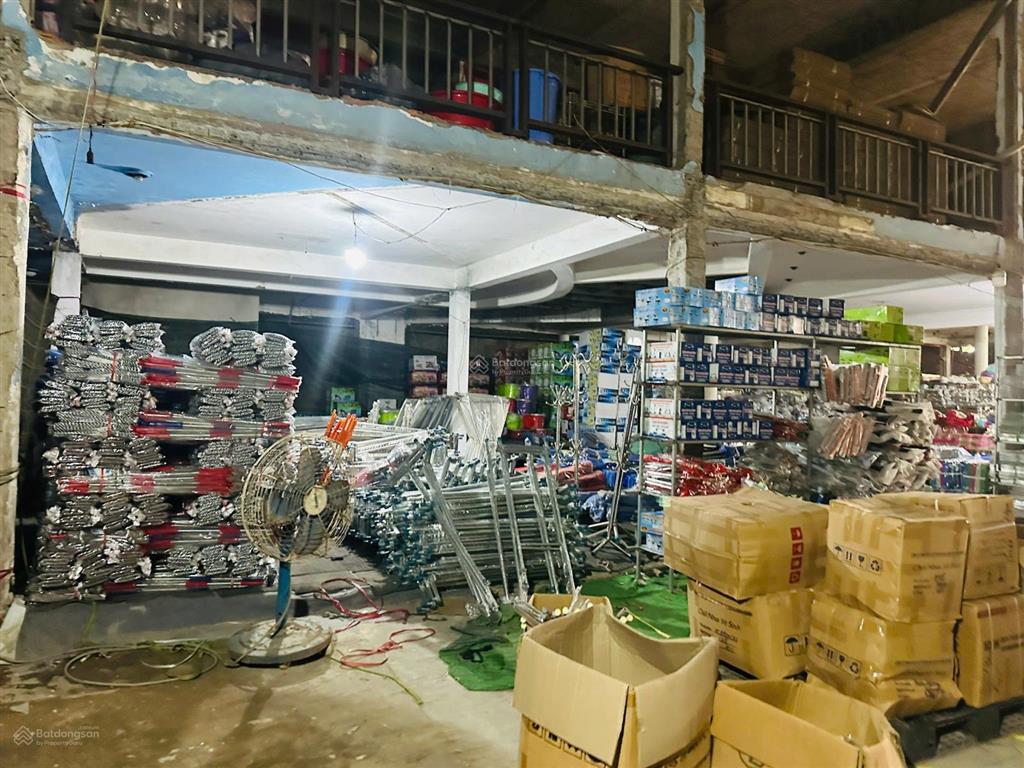 Bán mặt bằng kinh doanh vip 2400m2 full thổ cư, tân đông hiệp, dĩ an chỉ gần 28tr/m2