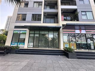 Cho thuê shophouse khối đế vinhomes grand park căn góc mặt sảnh tiện kinh doanh đông đúc
