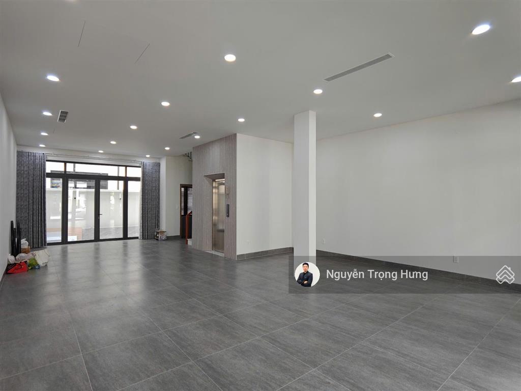 Nắm tất cả giỏ hàng cho thuê tầng làm văn phòng, spa, lớp học, để ở,... tại vinhomes quận 9 giá tốt