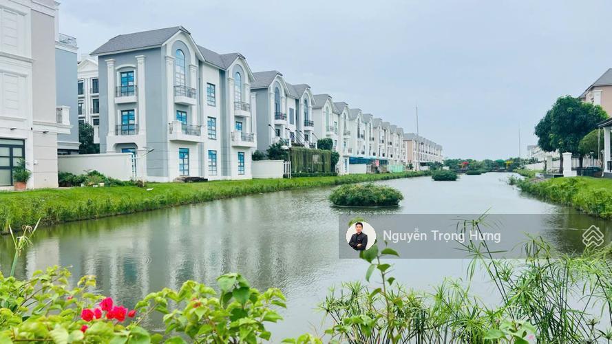 Nắm tất cả giỏ hàng cho thuê tầng làm văn phòng, spa, lớp học, để ở,... tại vinhomes quận 9 giá tốt