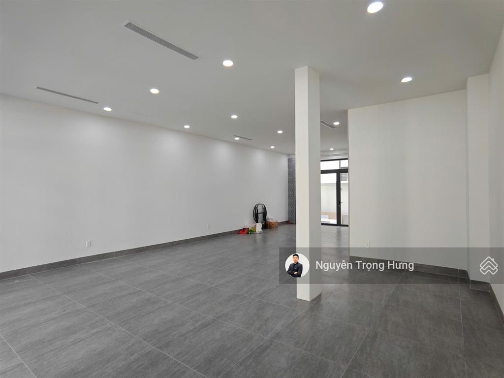 Nắm tất cả giỏ hàng cho thuê tầng làm văn phòng, spa, lớp học, để ở,... tại vinhomes quận 9 giá tốt