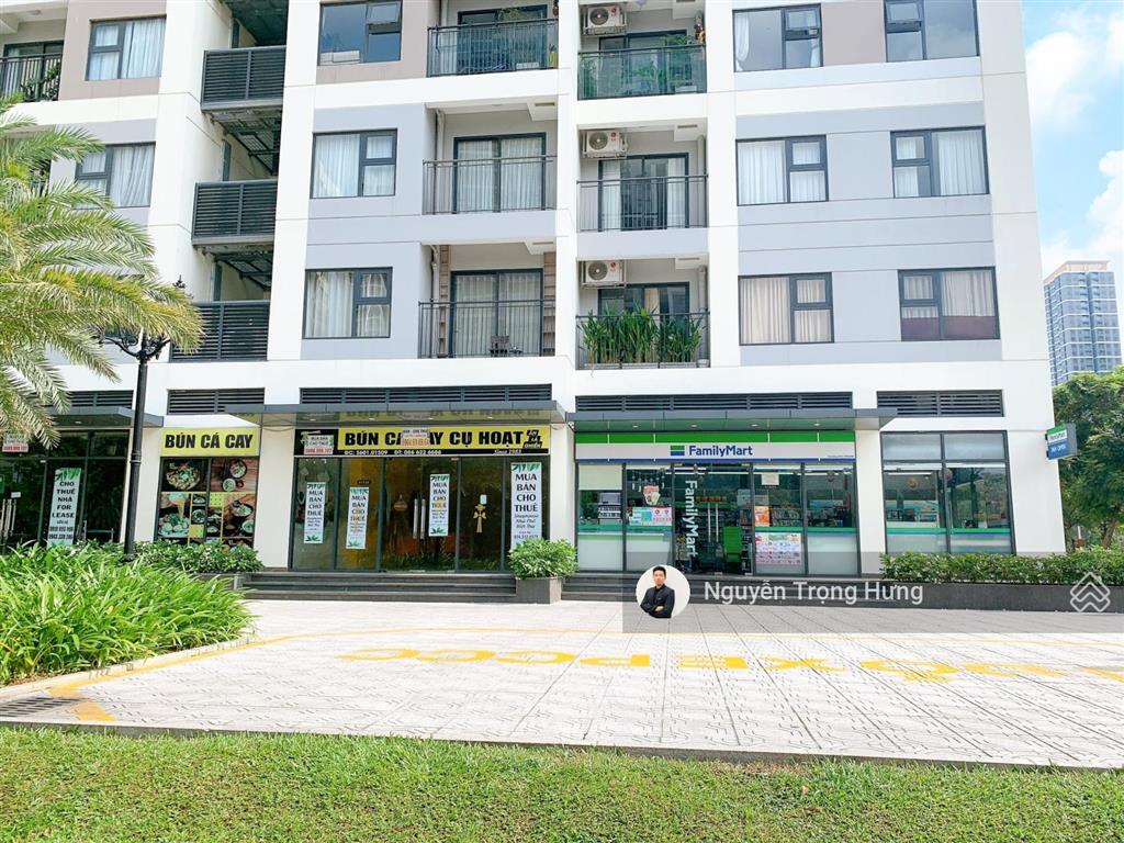 Bán shophouse khối đế chung cư vinhomes grand park có sẵn hợp đồng thuê chỉ từ 4,7 tỷ có sổ hồng