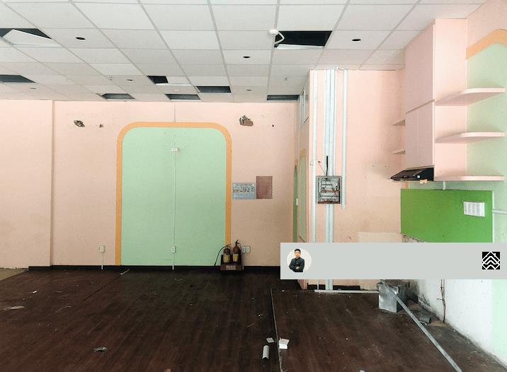 Bán shophouse khối đế chung cư vinhomes grand park có sẵn hợp đồng thuê chỉ từ 4,7 tỷ có sổ hồng