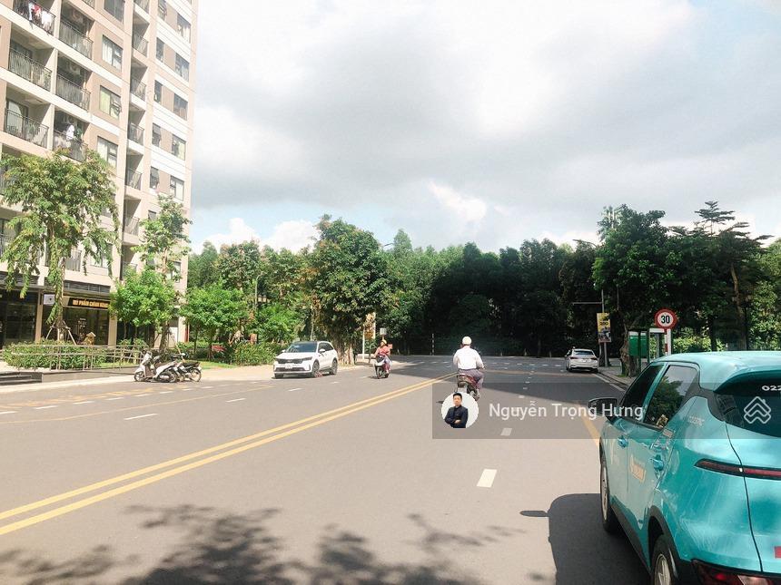 Bán shophouse khối đế chung cư vinhomes grand park có sẵn hợp đồng thuê chỉ từ 4,7 tỷ có sổ hồng