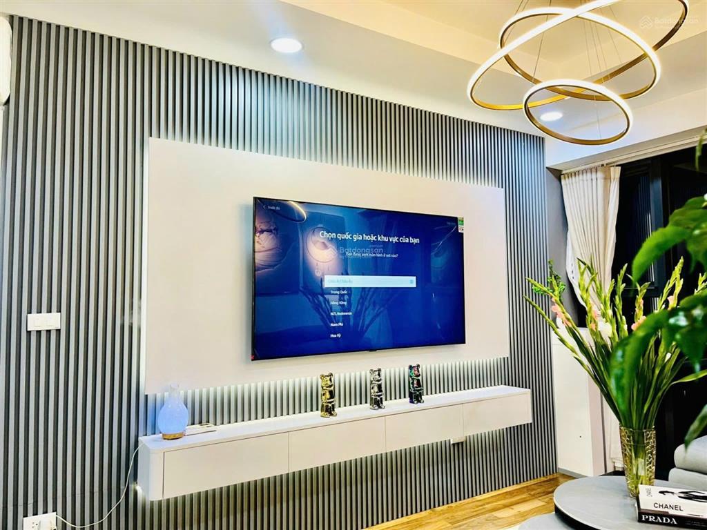 Bán căn 3pn sổ lâu dài goldseason, giá 8 tỷ full đồ tầng đẹp view thoáng. 0976 299 ***