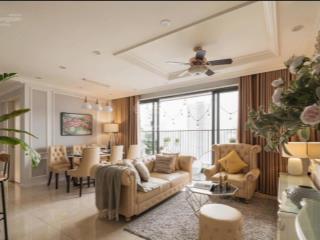 Bán căn 3n goldseason 8,9 tỷ, 102m2 full nội thất sổ đỏ lâu dài ban công đông nam.  0976 299 ***