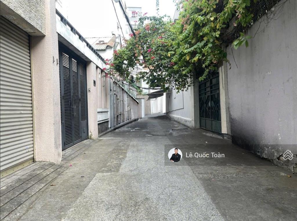 Bán biệt thự (dt 12,5x16,8m) hxh 6m hồ biểu chánh, gần nguyễn văn trỗi pn, 3 tầng, giá chỉ 35 tỷ