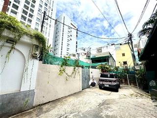 Lô đất duy nhất dt siêu khủng 300m2(10x31m) hxh trương quốc dung phú nhuận, nhà c4  ctxd 6t, 60 tỷ