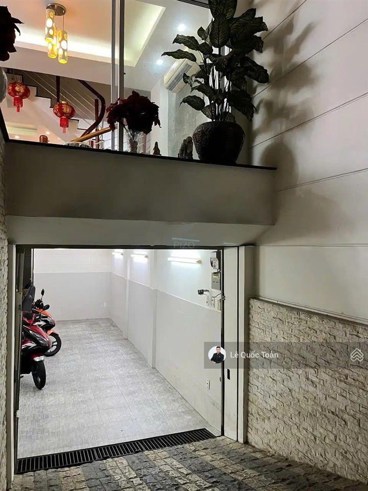 Gấp bán gấp giảm mạnh 2 tỷ! mặt tiền hoa hồng, pn, dt 4x16m, dtsd 300m2, 1 hầm 4 tầng, chỉ 25,2 tỷ