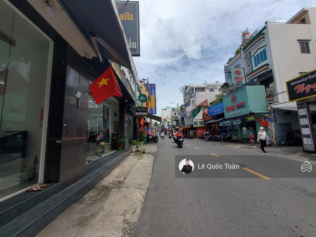 Hàng hiếm, mặt tiền kinh doanh thích quảng đức phú nhuận, dt 4x15.5m, 4 tầng st, giá 14 tỷ 990 tl