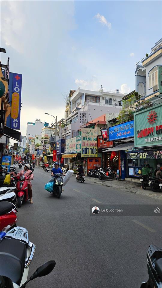 Hàng hiếm, mặt tiền kinh doanh thích quảng đức phú nhuận, dt 4x15.5m, 4 tầng st, giá 14 tỷ 990 tl