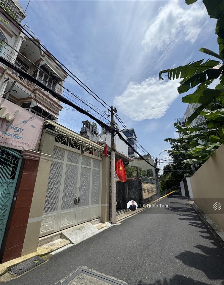 Hàng hiếm chỉ 15,5 tỷ! dt 7.6x15m (dt~110m2), nhà cấp 4 tiện xây mới hxh gần nguyễn văn trỗi pn