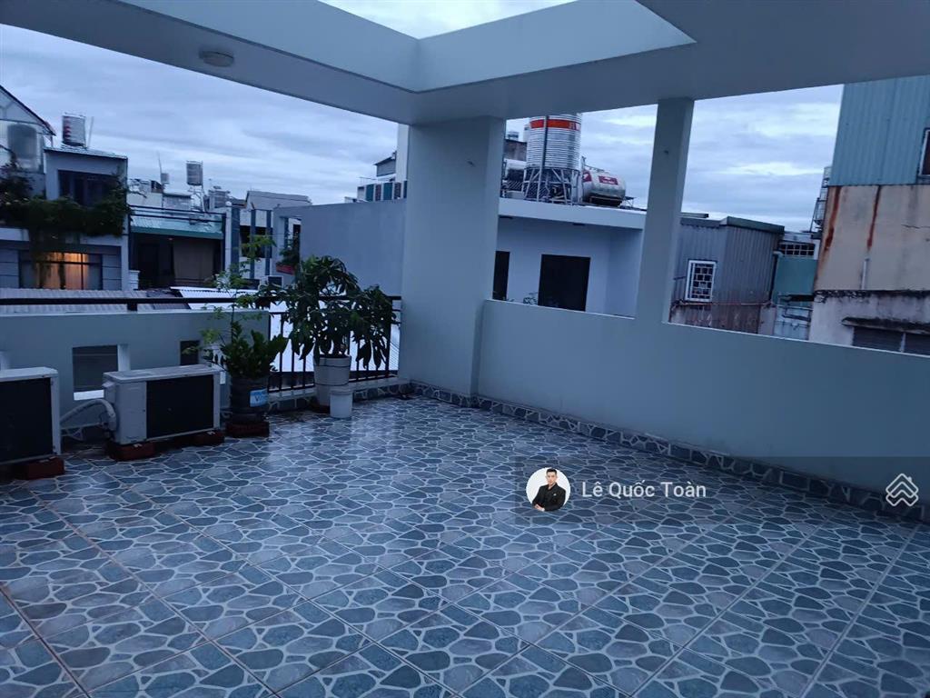 Bán gấp, căn góc 2 mặt thoáng hẻm 5m lê văn sỹ, phú nhuận. dt 5mx13m, cn 65m2, 5 tầng, giá 11 tỷ