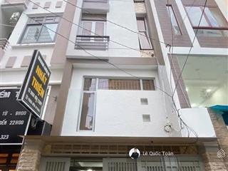 Sang trọng! chỉ 8,15 tỷ sở hữu ngay nhà 5 tầng đẹp  150m2, cách mt 1 căn, hxh trần huy liệu, pn