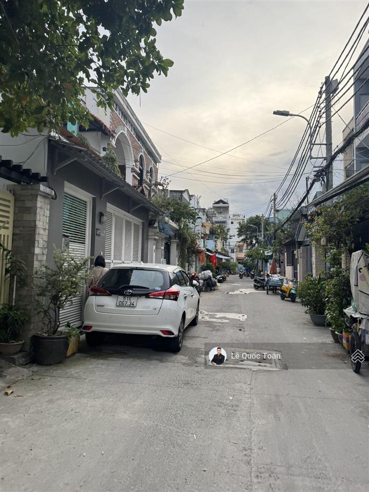 Bán chdv gần chợ bà chiểu bình thạnh, dt 5.2x18m  cn 90m2, 4 tầng ,hxh vũ tùng, bt chỉ 12,3 tỷ tl