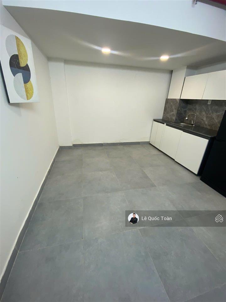 Bán chdv gần chợ bà chiểu bình thạnh, dt 5.2x18m  cn 90m2, 4 tầng ,hxh vũ tùng, bt chỉ 12,3 tỷ tl