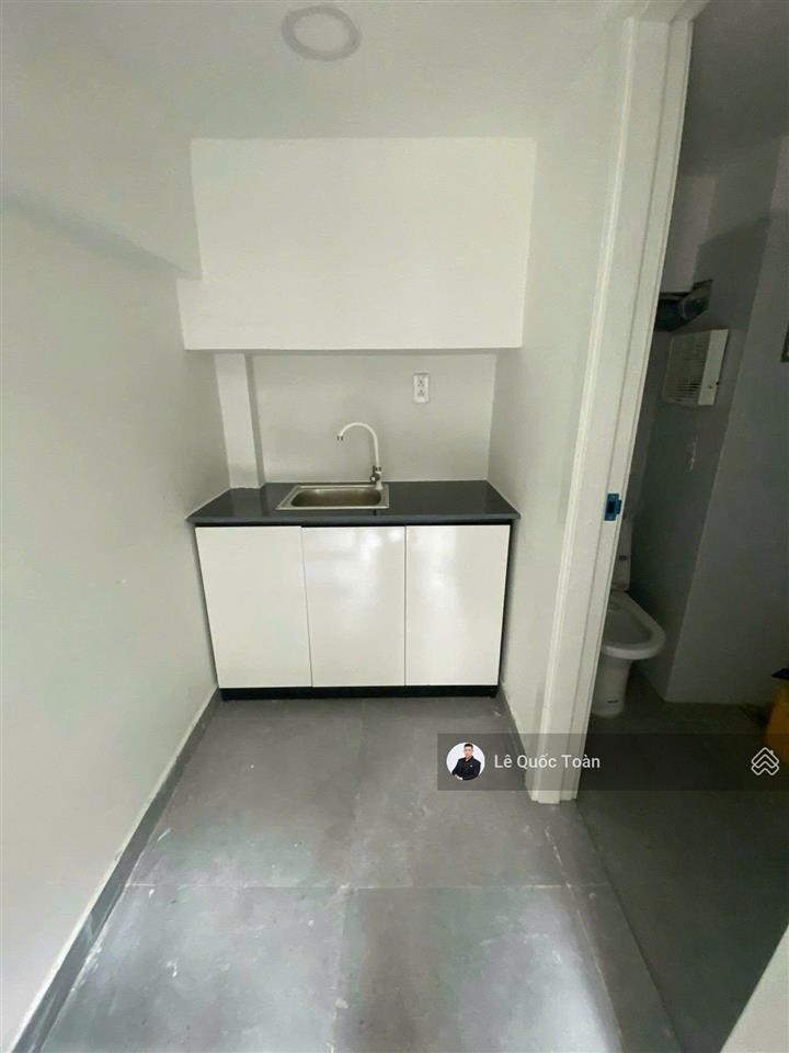 Bán chdv gần chợ bà chiểu bình thạnh, dt 5.2x18m  cn 90m2, 4 tầng ,hxh vũ tùng, bt chỉ 12,3 tỷ tl