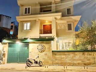 Biệt thự cao cấp! góc 3 mt nguyễn thành ý, q1. ngang khủng 12x20m  239m2, 4 tầng chỉ 128 tỷ tl