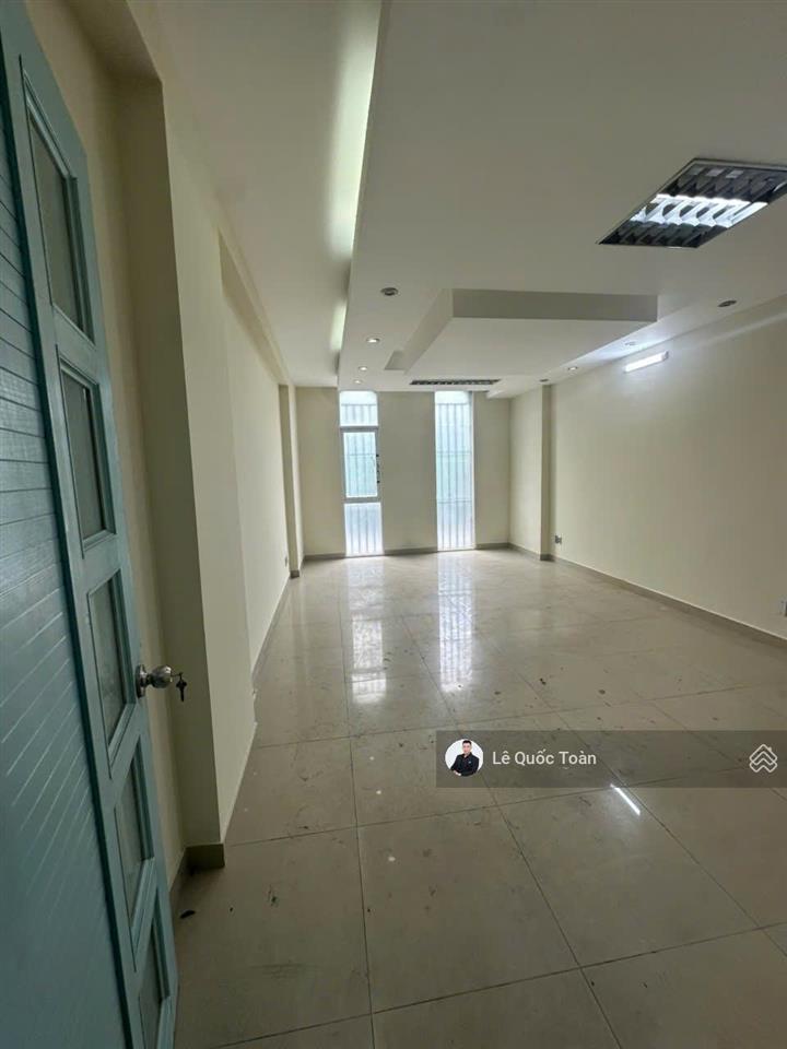 Gấp bán! hẻm 2 xe hơi tránh nhau nguyễn kiệm, pn. dt 4x16m (vuông vức), 3 tầng giảm chỉ 11,7 tỷ tl