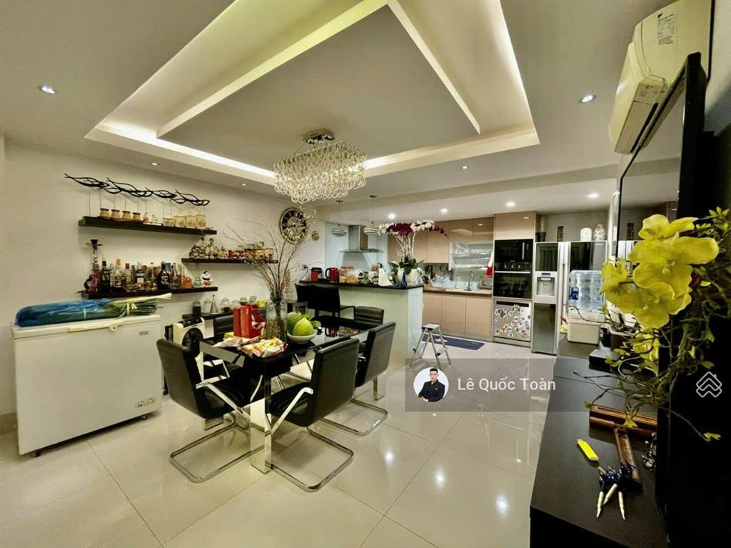 Siêu khủng! ngang khủng tận 10.5m  95.2m2, 5 tầng bề thế hxh nam kỳ khởi nghĩa, q3 chỉ 22,5 tỷ tl