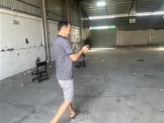 Chính chủ cho thuê xưỡng lê thị riêng p thới an.dt 500m.600m