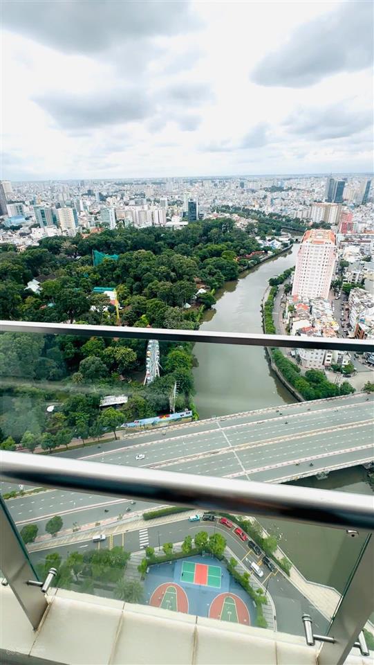 Vinhome golden river bán 3pn 2wc giá rẻ nhất trục sổ hồng nhà nguyên bản từ chủ đầu tư