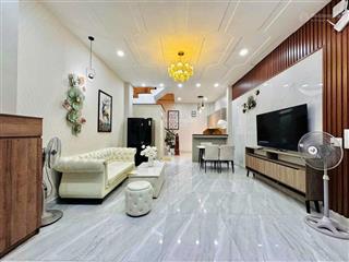 Bán nhà nguyễn đình chiểu quận 3, hxh, 3 tầng, 45m2, giá 8. x tỷ