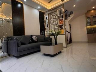 Bán nhà khu thành thái quận 10  3 tầng 35m2 giá 5.x tỷ