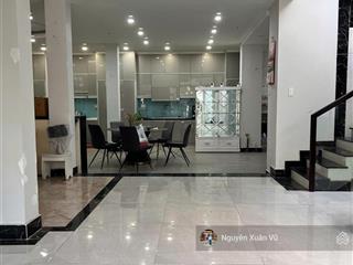 Siêu phẩm giảm giá 3 tỷ bán căn biệt thự mt ngay trương văn bang  16x18m hầm 3 tầng giá còn 52 tỷ.