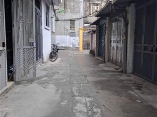 Cực hiếm văn hội, học viện tài chính  ngõ 3 gác  xây ccmn tuyệt vời  khu sinh viên đông đúc