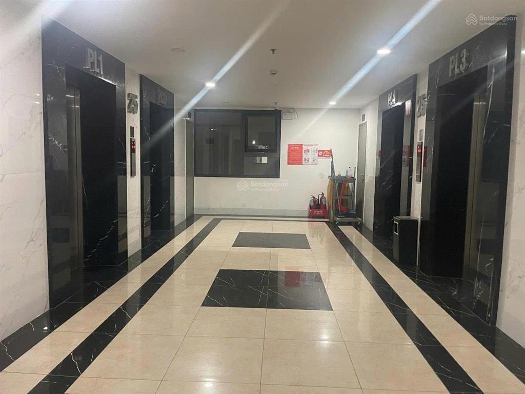 Cần bán căn chung cư cổ nhuế, diện tích 68m² nhà đẹp full nội thất, nhỉnh 3 tỷ