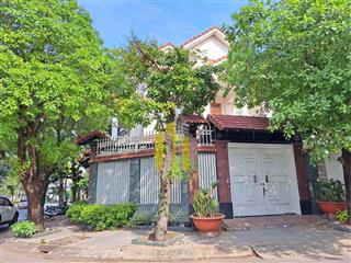 Villa căn góc mặt tiền dương văn an sd 500m2 giá 55 triệu