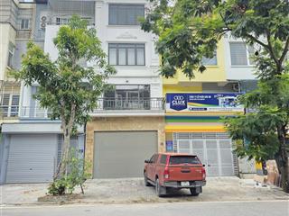 Liền kề kđt văn phú, 90m2, đường 24m, giá 19tỷ, bán gấp trong tuần này.