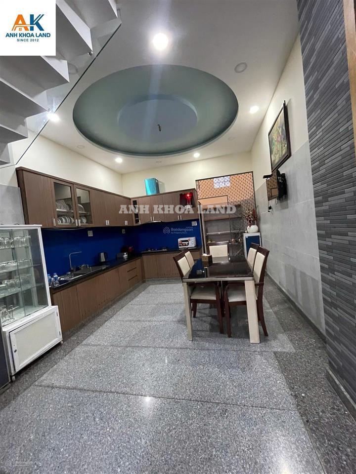 Nhà đẹp 4 tầng sách vali vào ở ngay đường số 5, linh chiểu, thủ đức, 8,8 tỷ, 58m2, 4pn, 4wc, đẹp!
