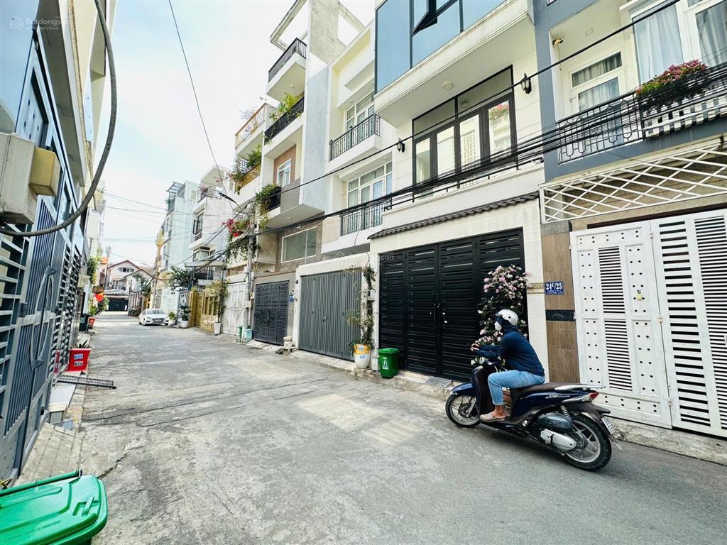Nhà đẹp 4 tầng sách vali vào ở ngay đường số 5, linh chiểu, thủ đức, 8,8 tỷ, 58m2, 4pn, 4wc, đẹp!