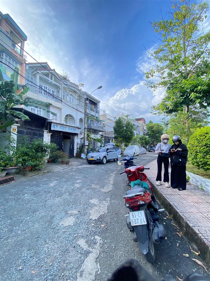 Sót lại lô đất ngang 5m khu compound gần sông sài gòn ga metro bình thái, 9,4 tỷ 101m2 hàng hiếm