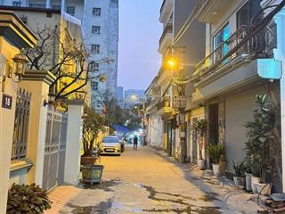 Giá ngon! bán toà căn hộ chung cư mini, trịnh công sơn, tây hồ  102m2  5 tầng  6m mt  ô tô