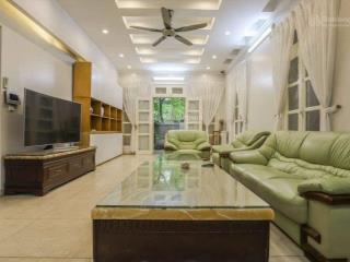 Quá hiếm! ngoài 60 tỷ, bán biệt thự ciputra, tây hồ  230m2  3 tầng 10m mặt tiền  trục chính .