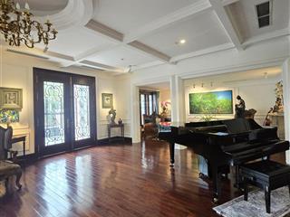 Siêu phẩm! 25tỷ hơn, bán biệt thự ngoại giao đoàn, xuân đỉnh  106m2  5t  lô góc  gara ô tô  tm
